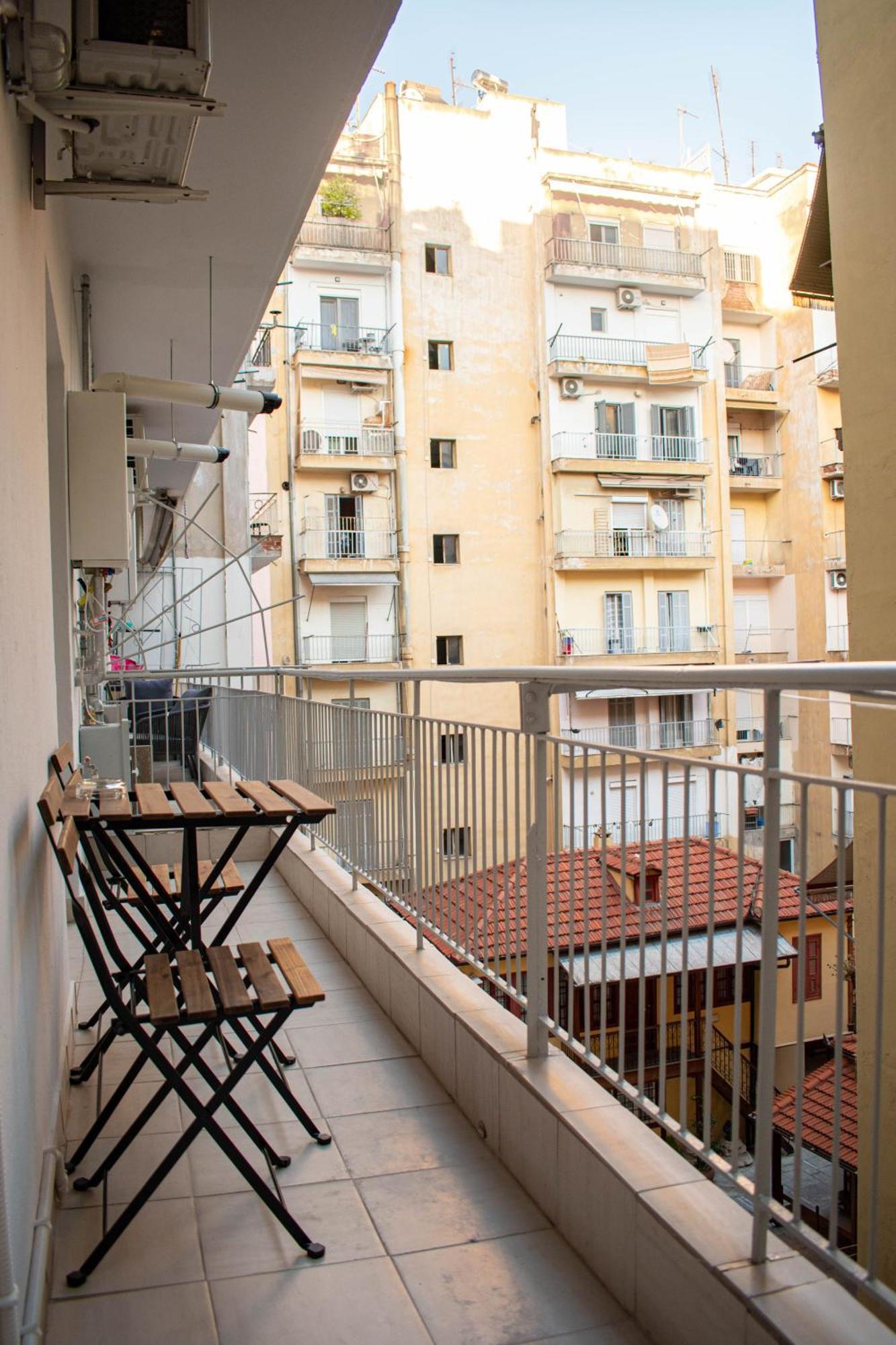 C.6 Ploumeria #City_Center Thessaloníki Ngoại thất bức ảnh